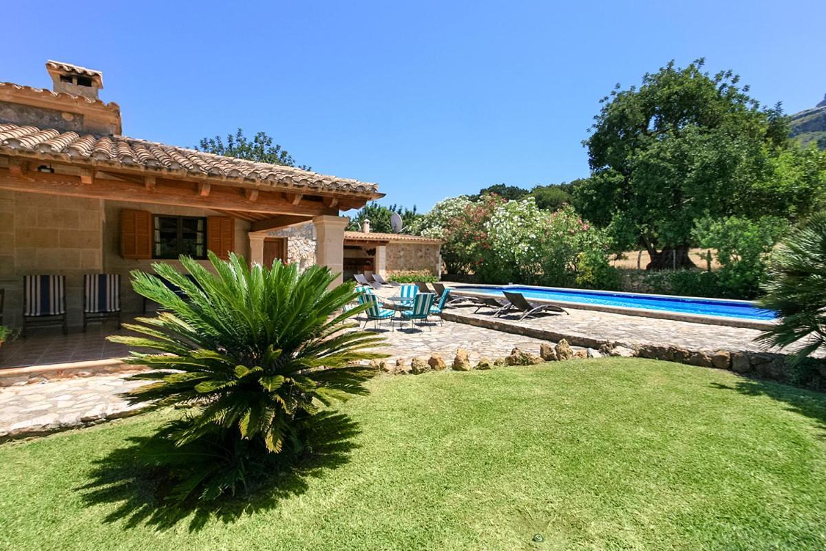 Villa Vartix Cerda *