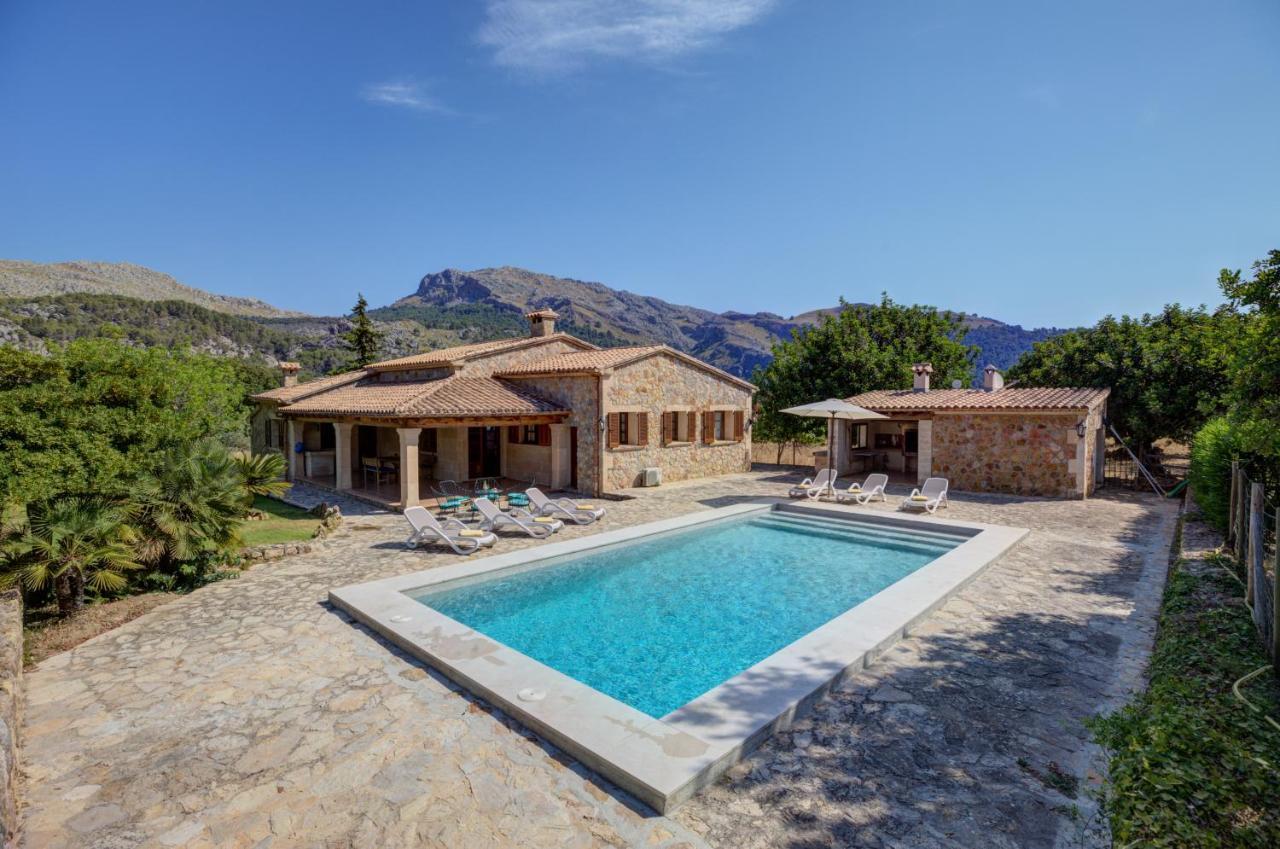 Villa Vartix Cerda *